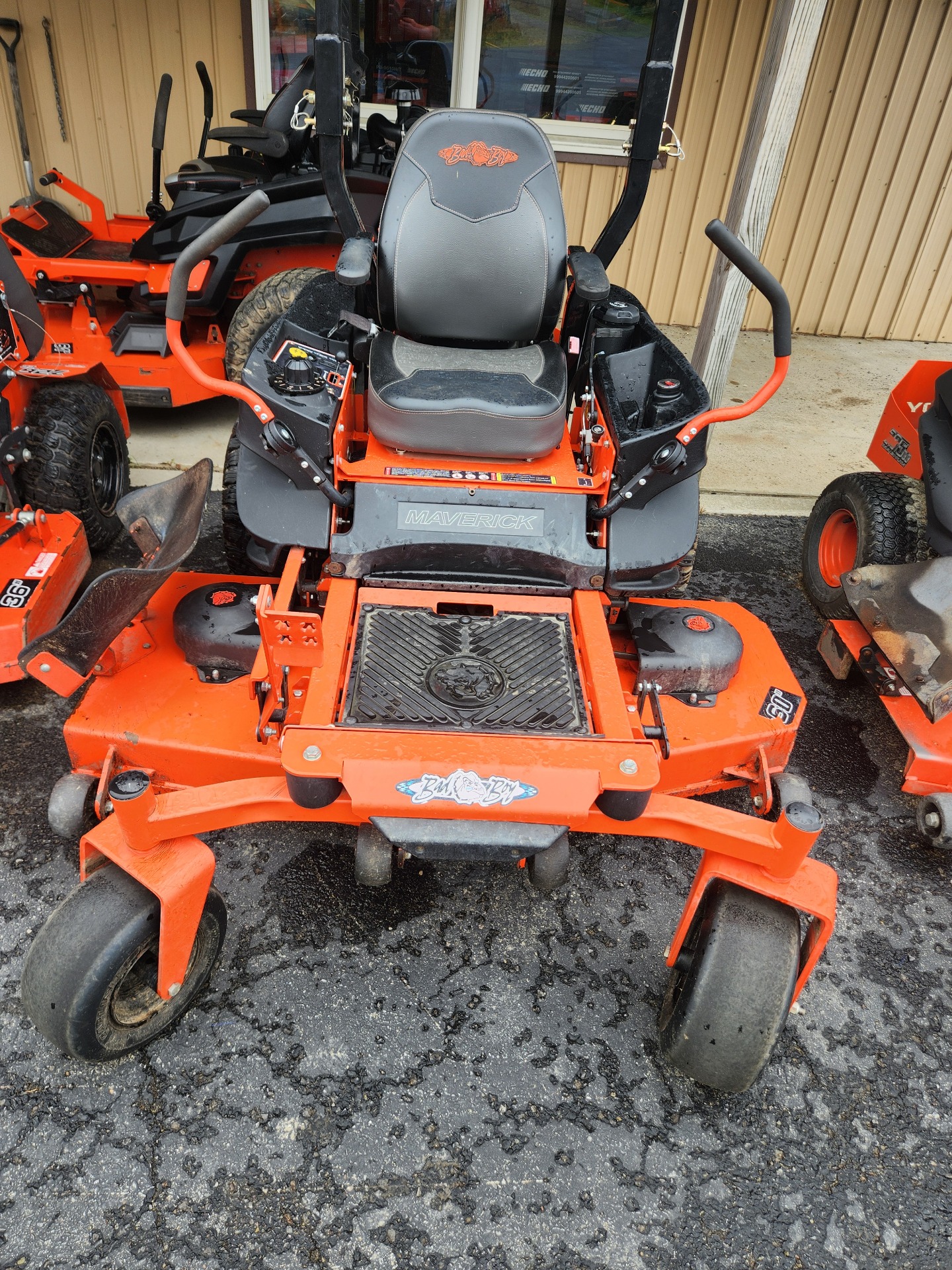 Used Bad Boy Mowers Maverick 60 in. Kawasaki FS730 726 cc | Lawn