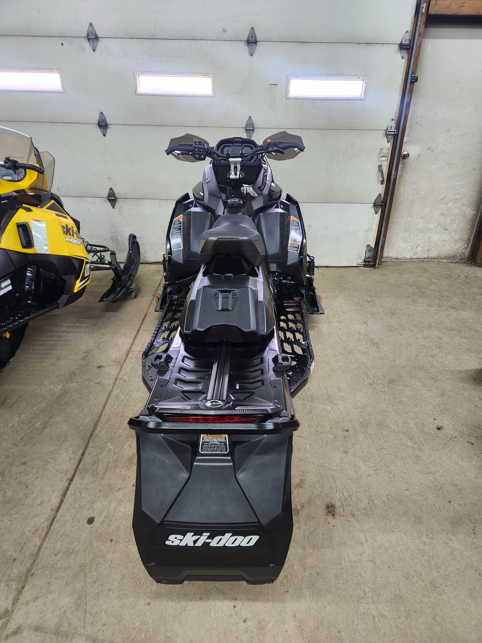 2023 Ski-Doo MXZ X-RS 850 E-TEC ES w/ Smart-Shox & Pilot TX Ice for sale 1089297