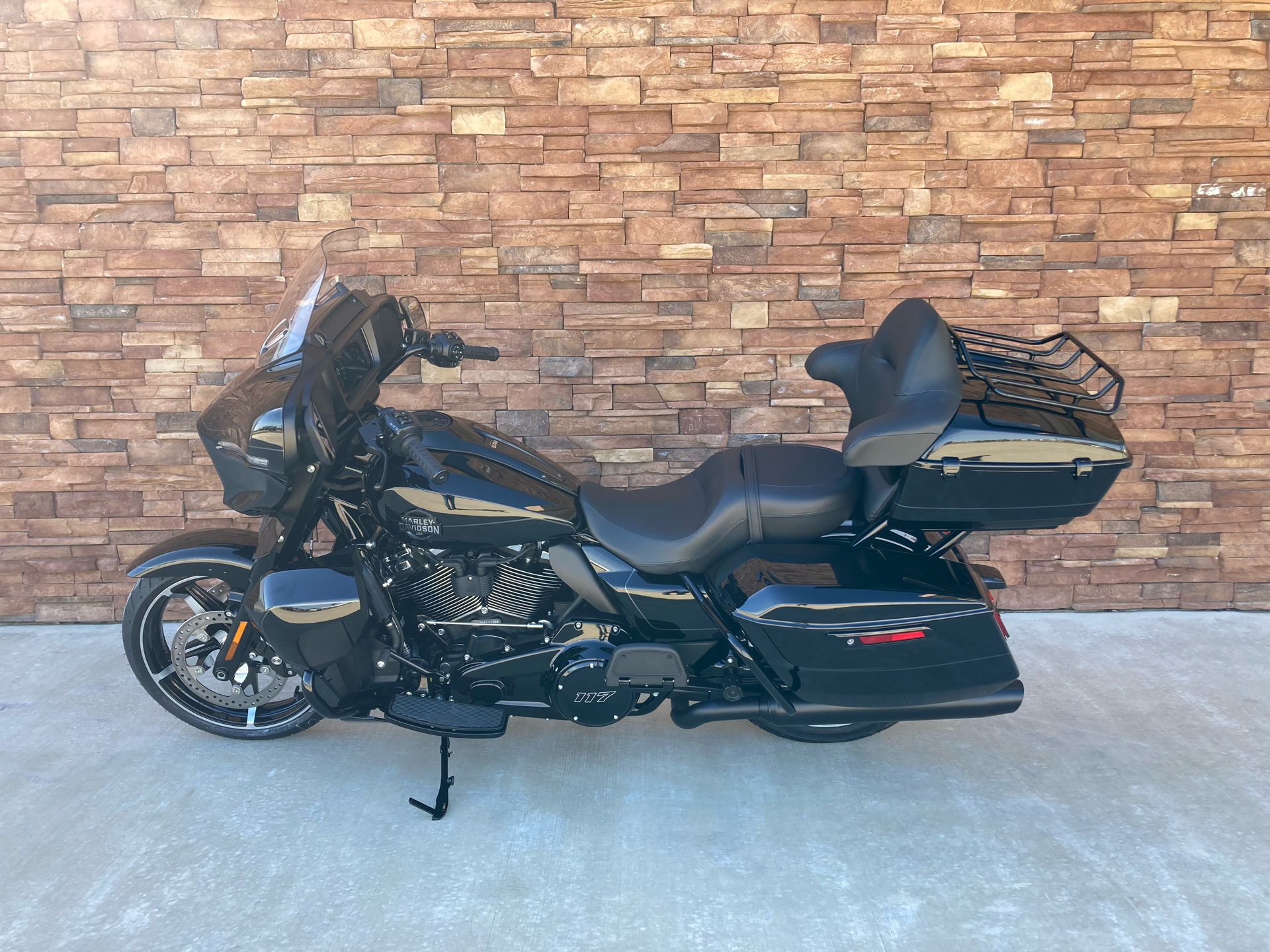 2025 Harley-Davidson Street Glide® Ultra in Bossier City, Louisiana