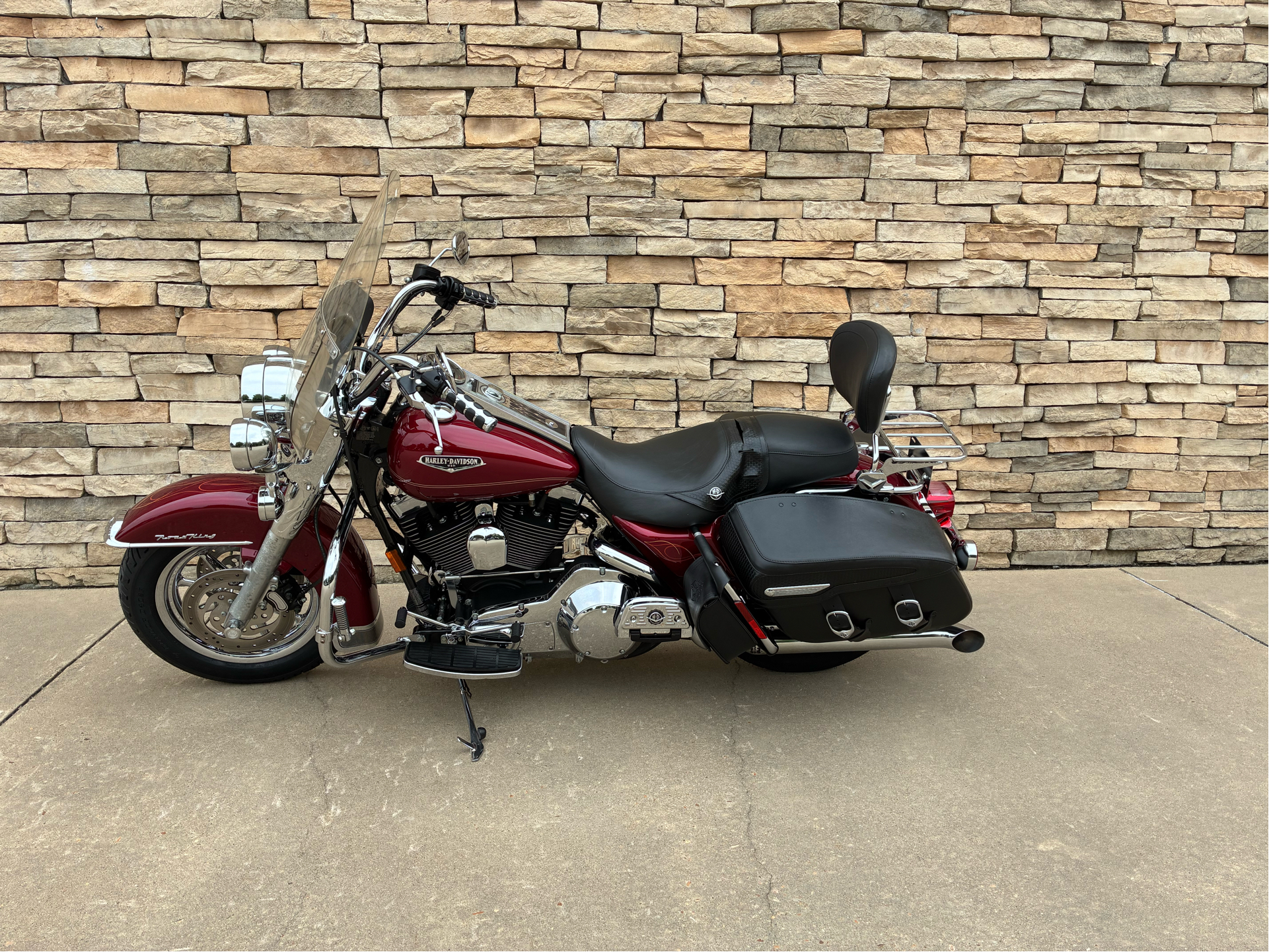 2004 Harley-Davidson FLHRCI Road King® Classic in Bossier City, Louisiana - Photo 1