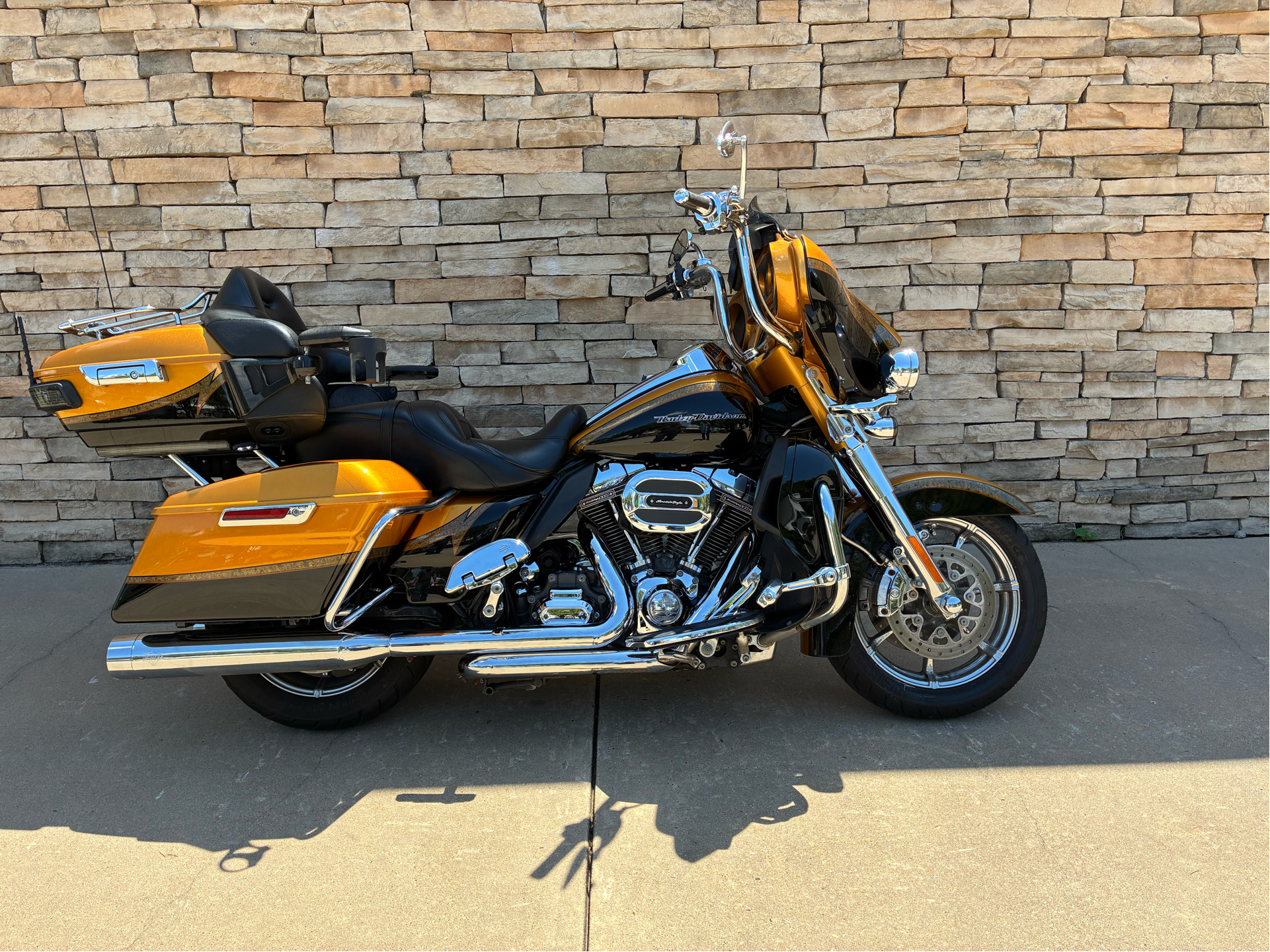 2015 Harley-Davidson CVO™ Limited in Bossier City, Louisiana - Photo 3