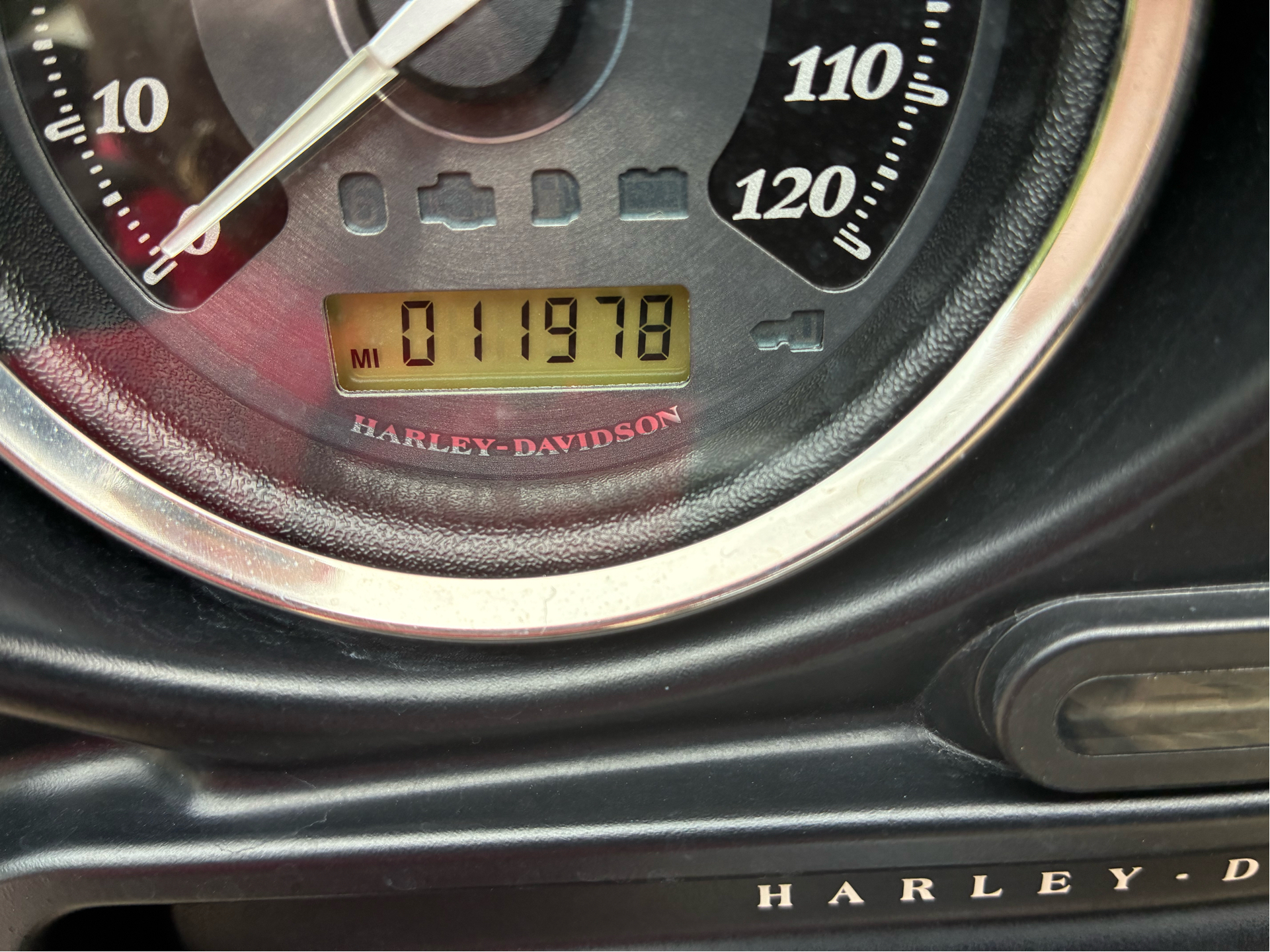 2013 Harley-Davidson Electra Glide® Ultra Limited 110th Anniversary Edition in Bossier City, Louisiana - Photo 2