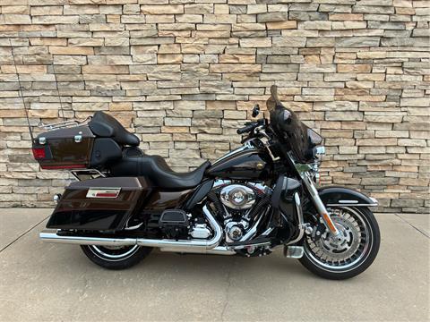 2013 Harley-Davidson Electra Glide® Ultra Limited 110th Anniversary Edition in Bossier City, Louisiana - Photo 3