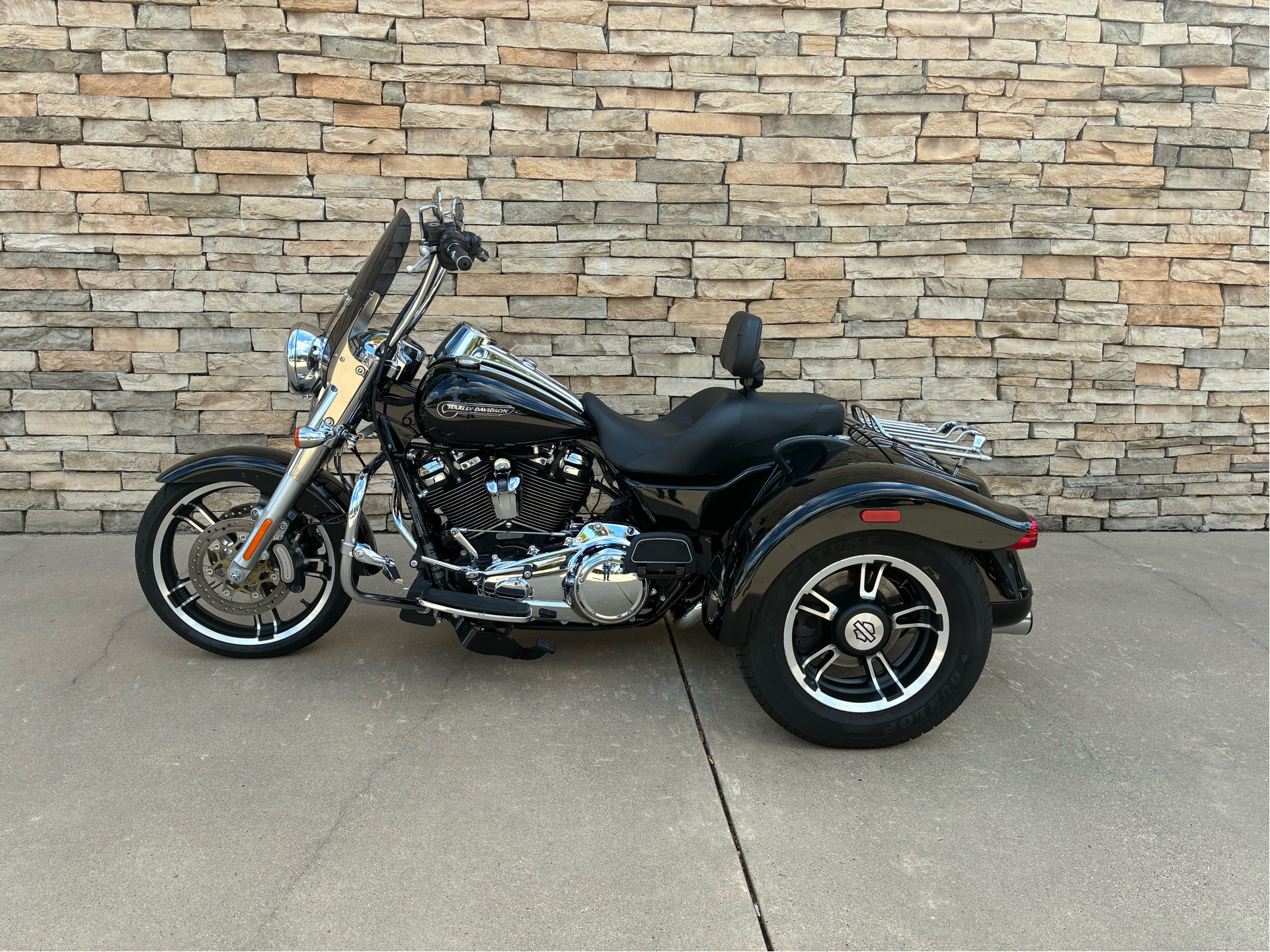2017 Harley-Davidson Freewheeler in Bossier City, Louisiana - Photo 1