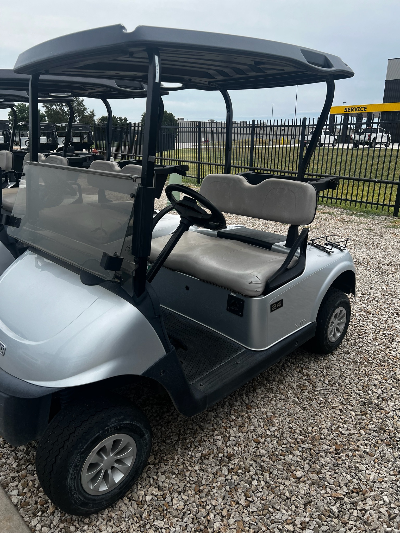 2022 EZGO RXV