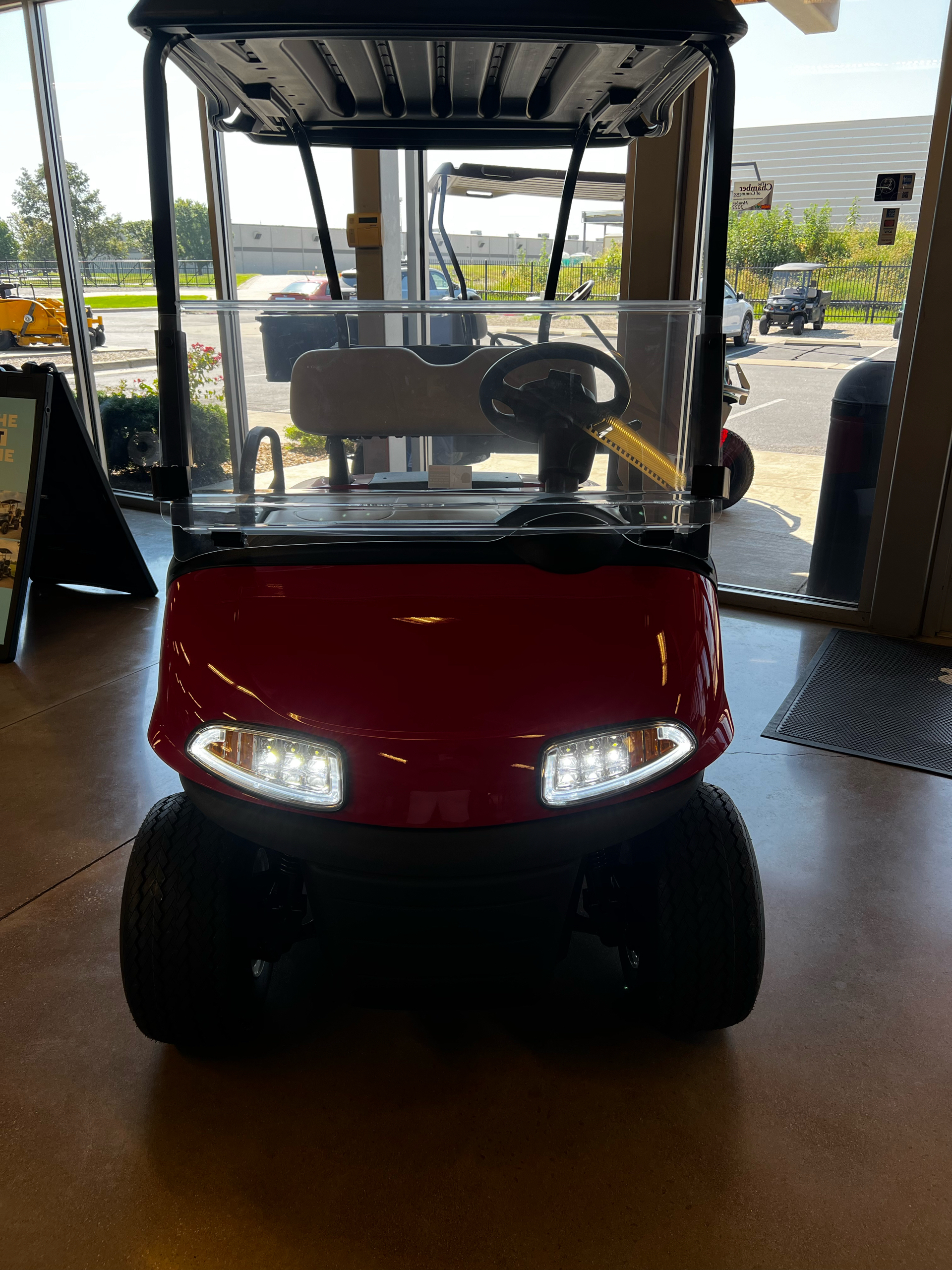 2018 EZGO RXV