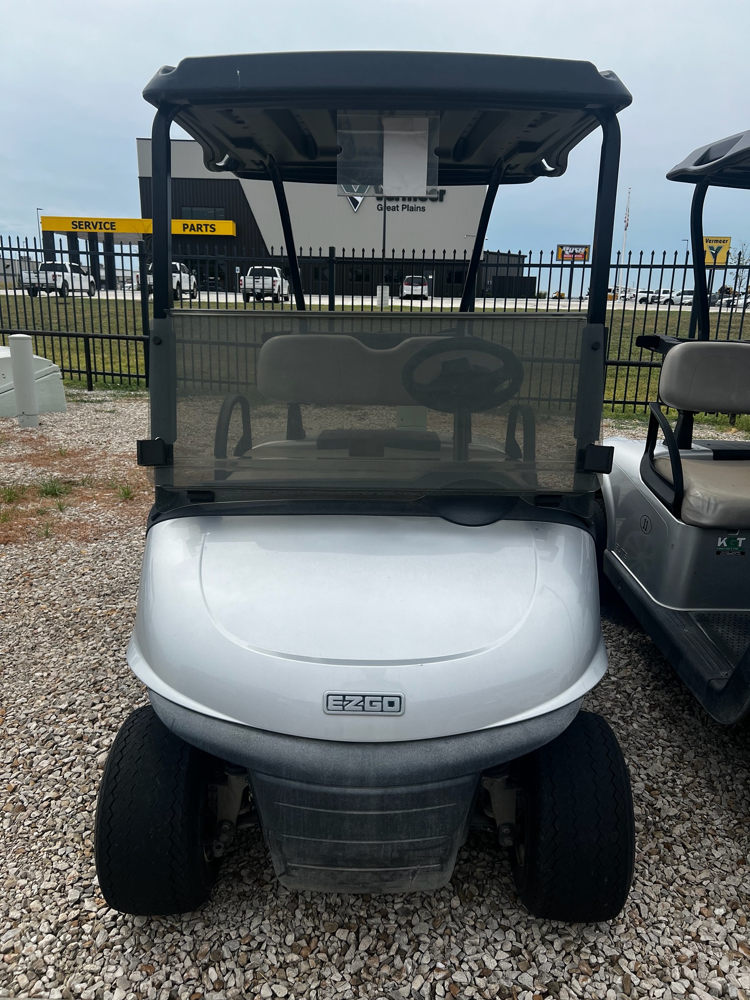 2023 EZGO RXV