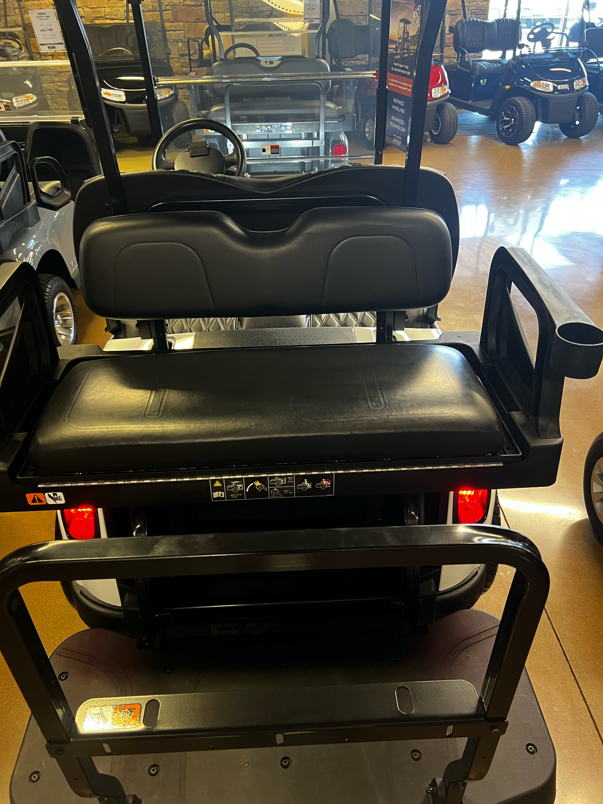 2018 EZGO RXV photo 5