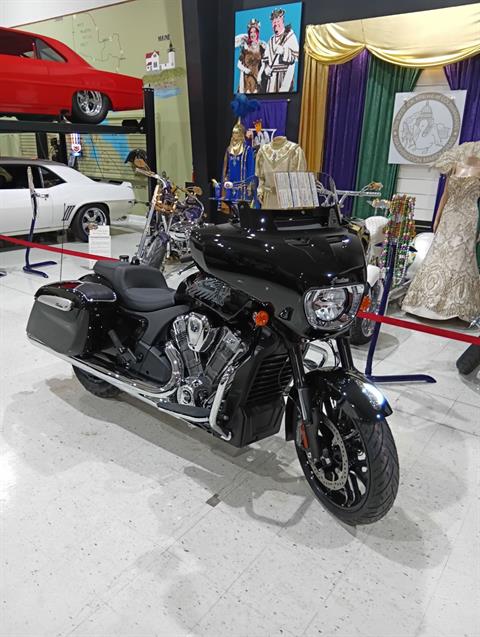 INDIAN File:Female paratrooper shines through Indian partnership 131025-A