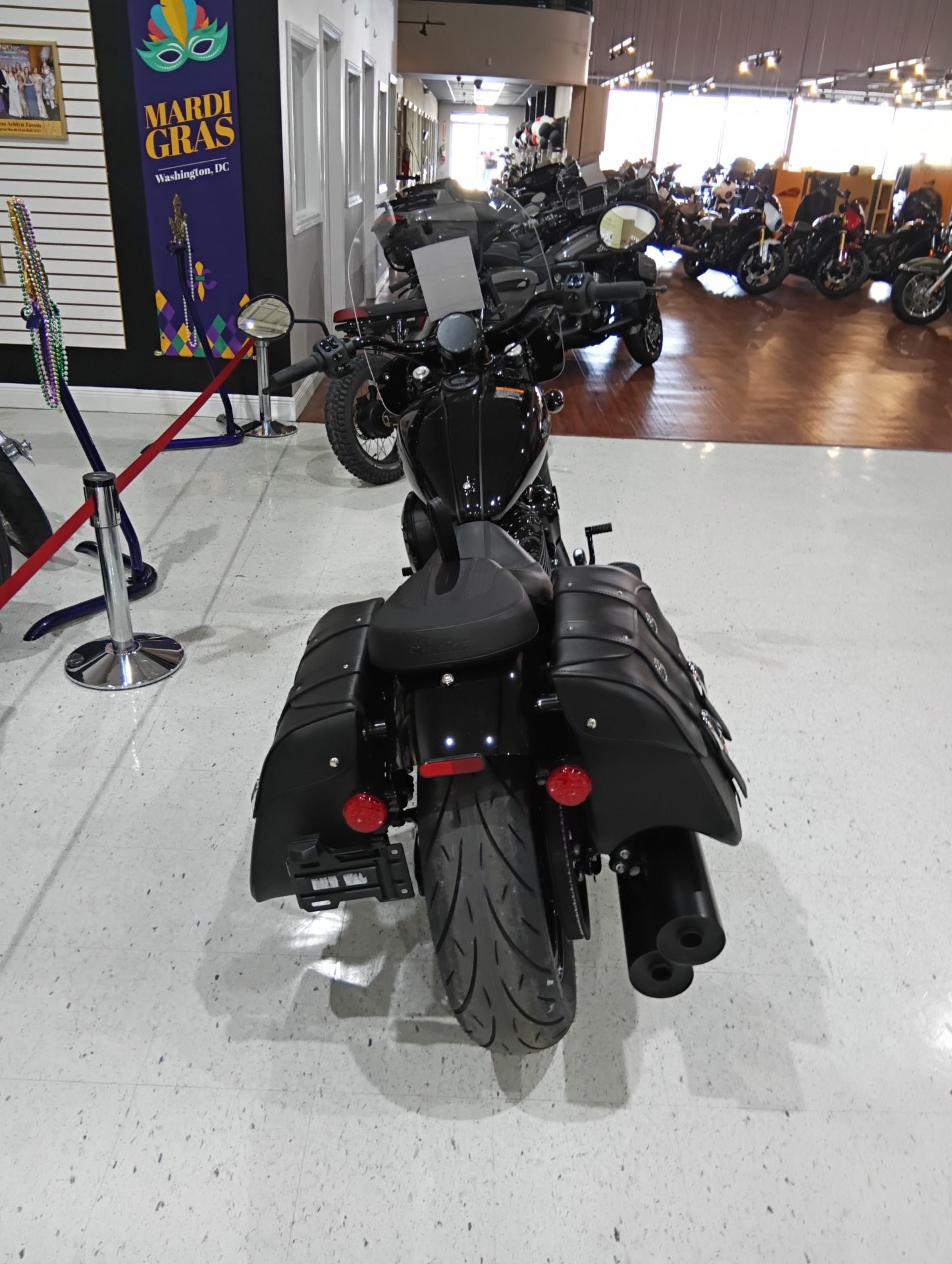 2025 Indian Motorcycle Super Chief Dark Horse Motorcycles Saint