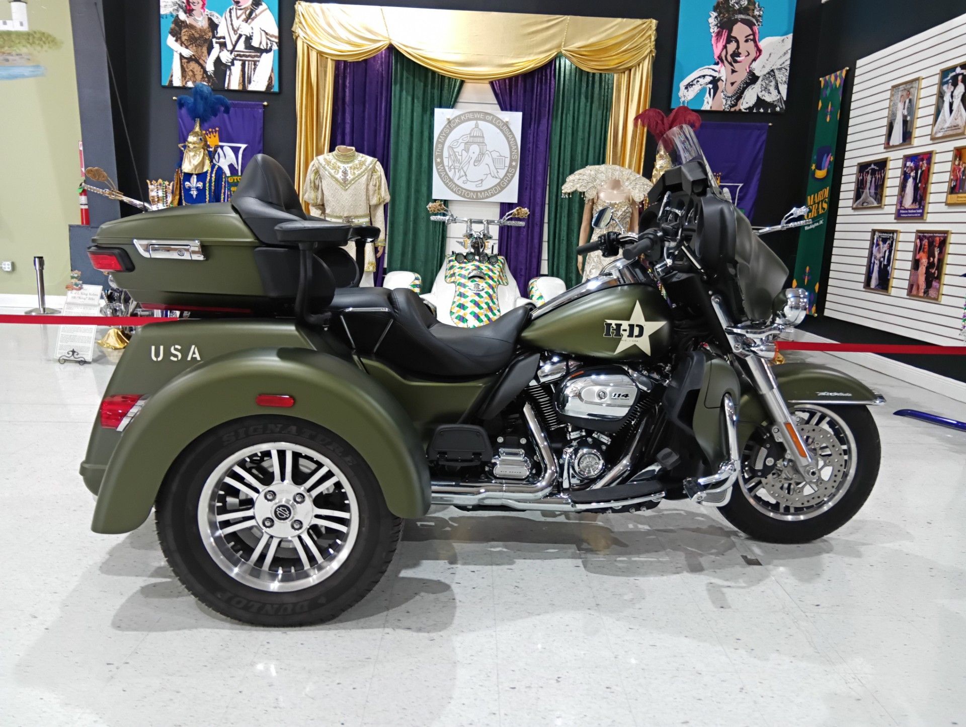 Davidson Street Glide Special Deadwood Green Denim Harley 2022 - Main Image