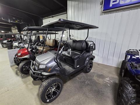 2027 Club Car Onward 4 Passenger Standard Lifted Gas — photo 1 of 2