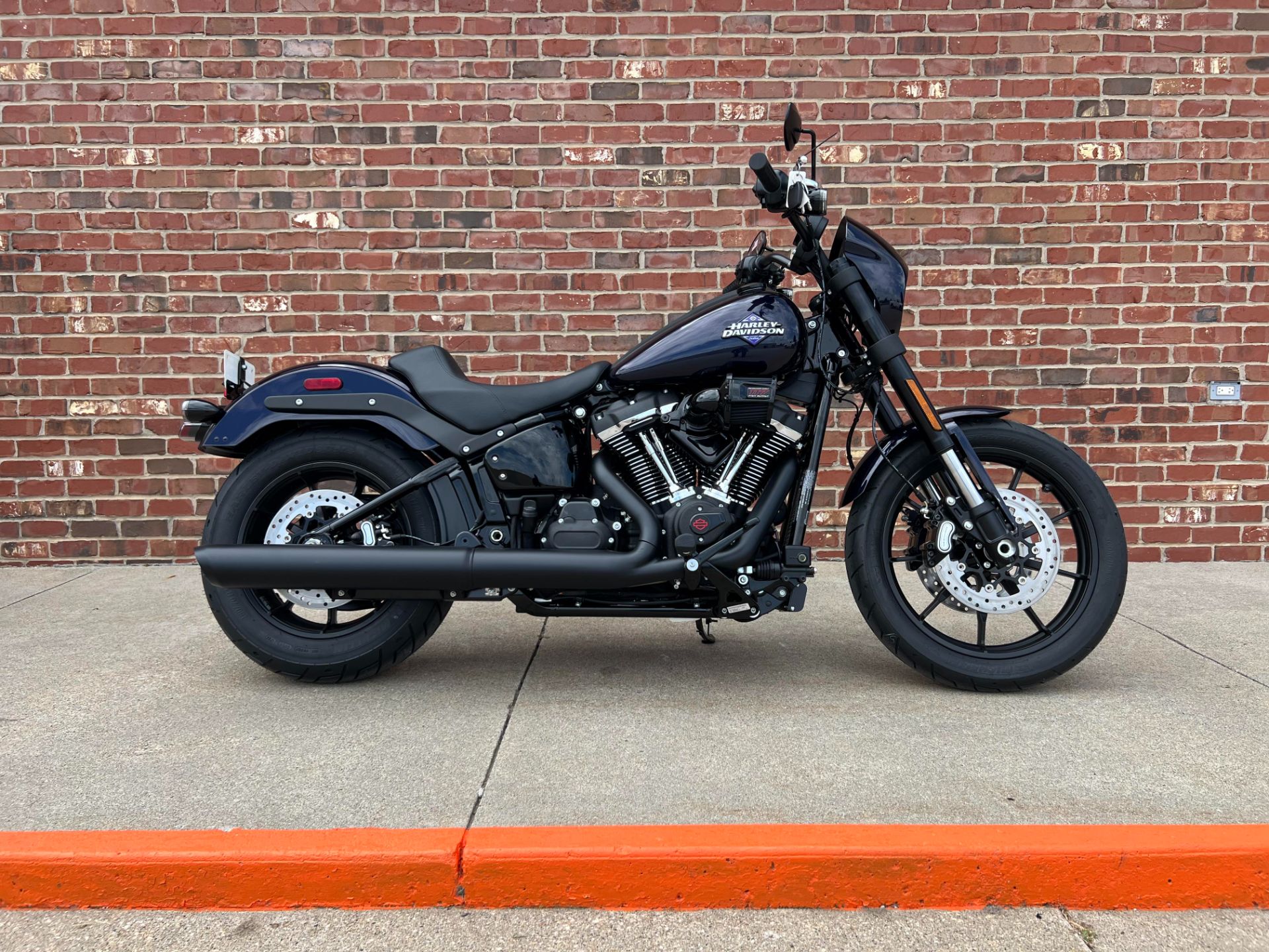 HARLEY-DAVIDSON エンパイアミラー ブラック ハーレーパーツ＆用品・ラッキースカル / 【ハーレー純正