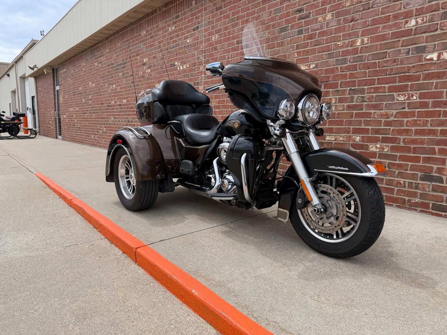 2013 Harley-Davidson Tri Glide® Ultra Classic® 110th Anniversary Editio 2