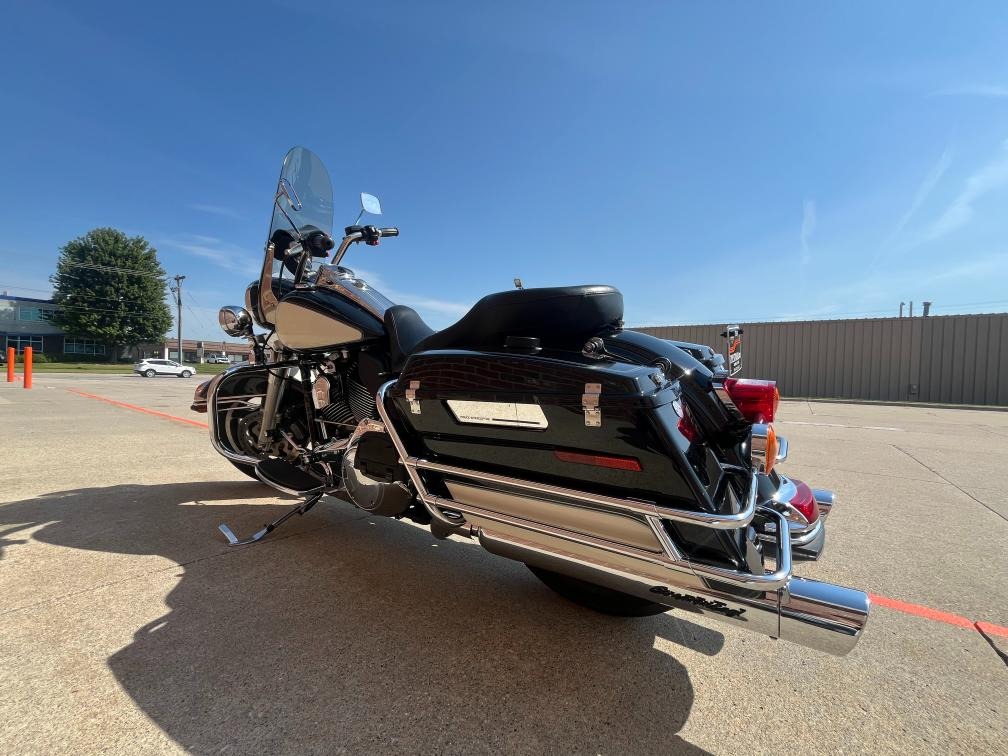 2010 Harley-Davidson Police Road King® 12