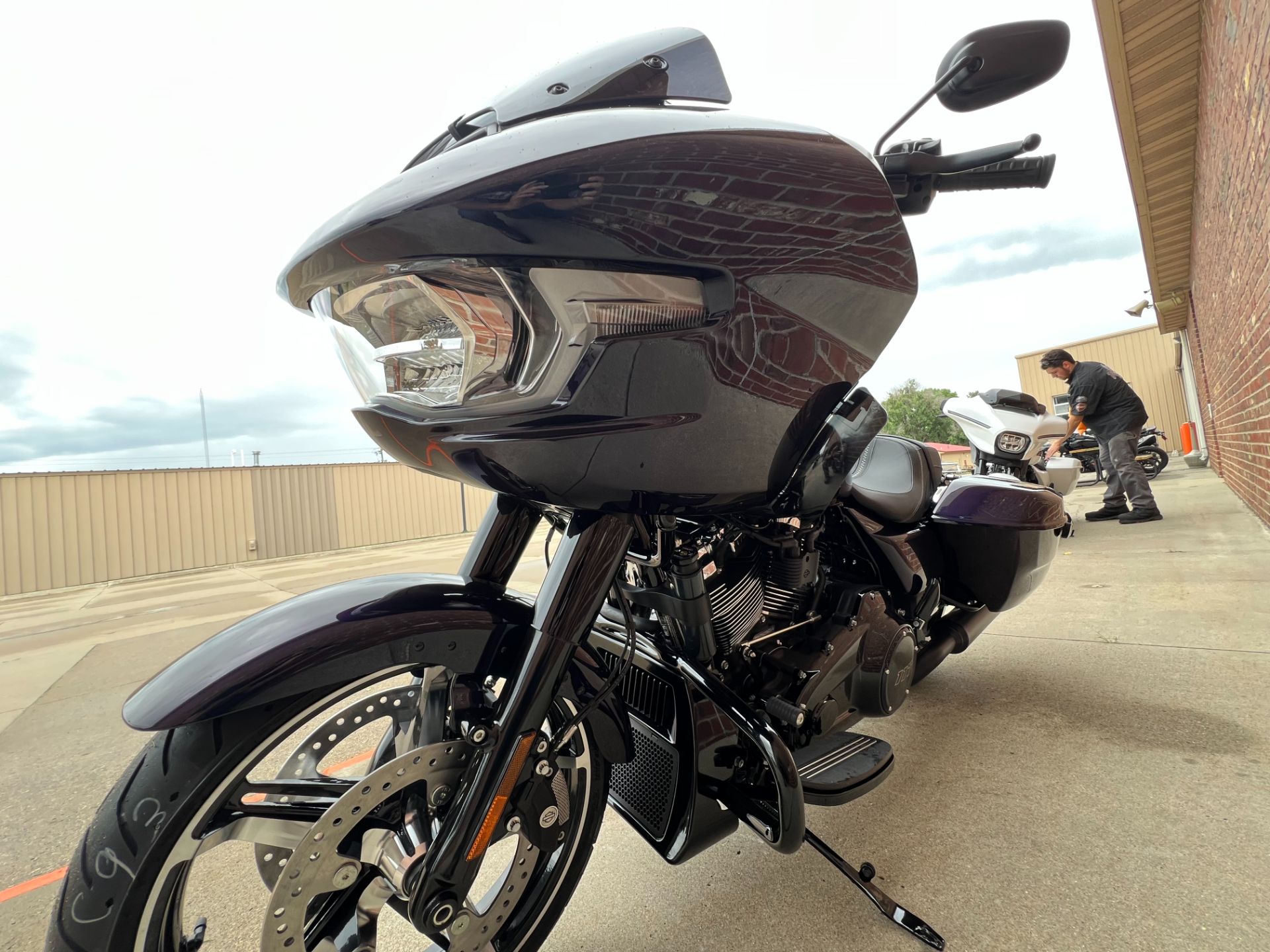 New 2025 Harley-Davidson Road Glide® for Sale, Ames IA | Mystic