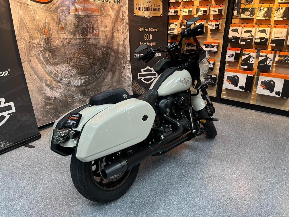 2023 Harley-Davidson Low Rider® ST 8