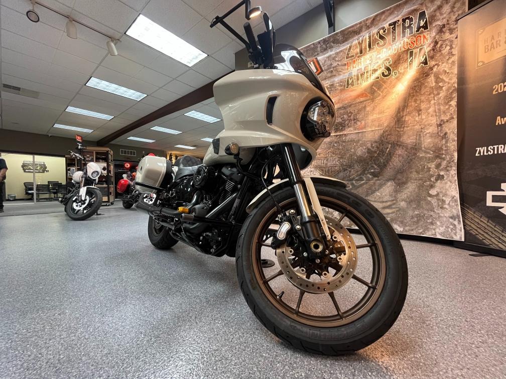 2023 Harley-Davidson Low Rider® ST 10