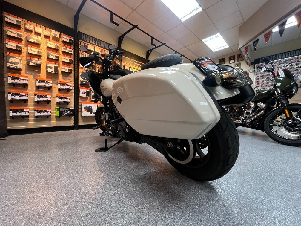 2023 Harley-Davidson Low Rider® ST 12