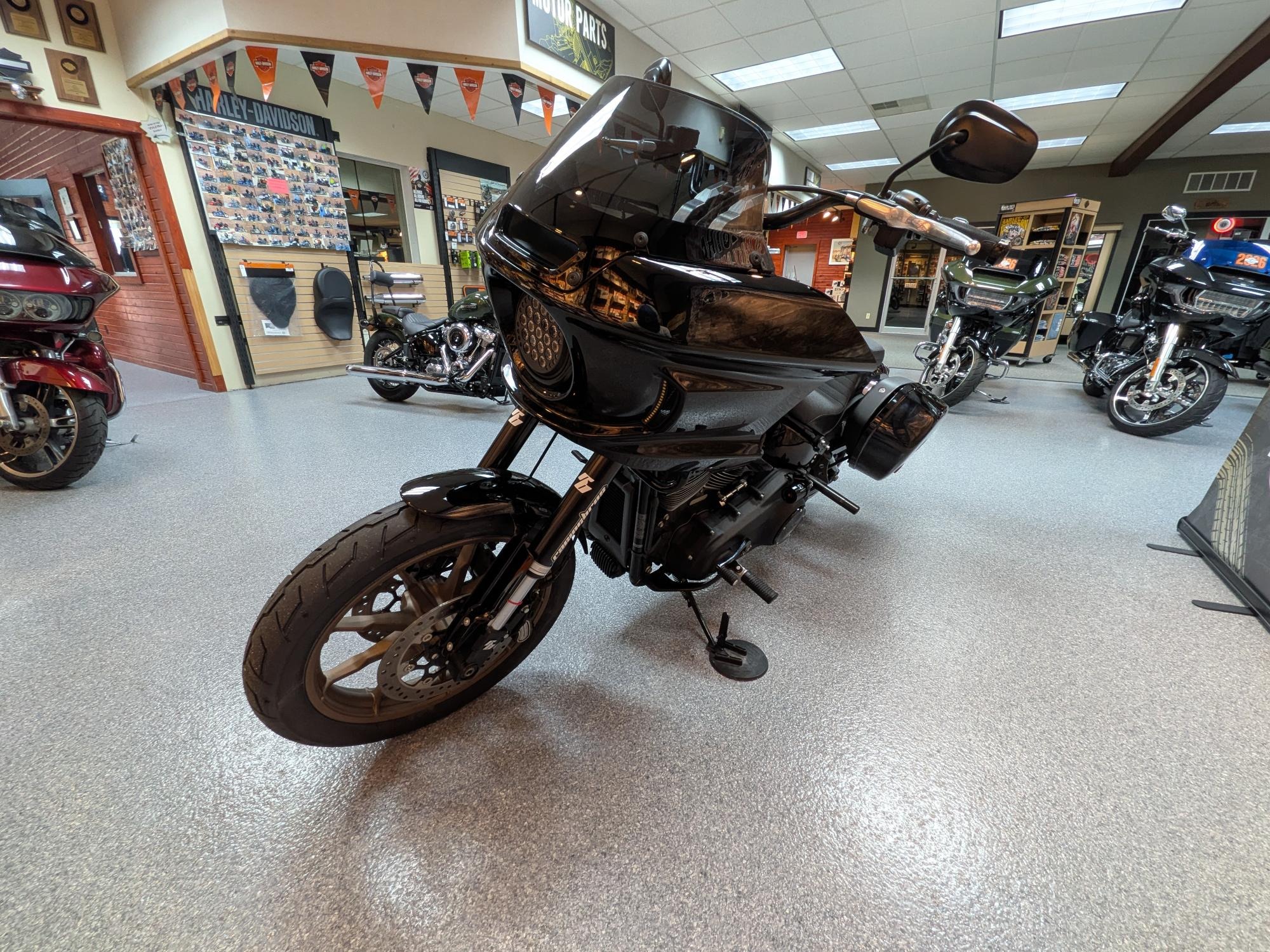 2024 Harley-Davidson Low Rider® ST 4