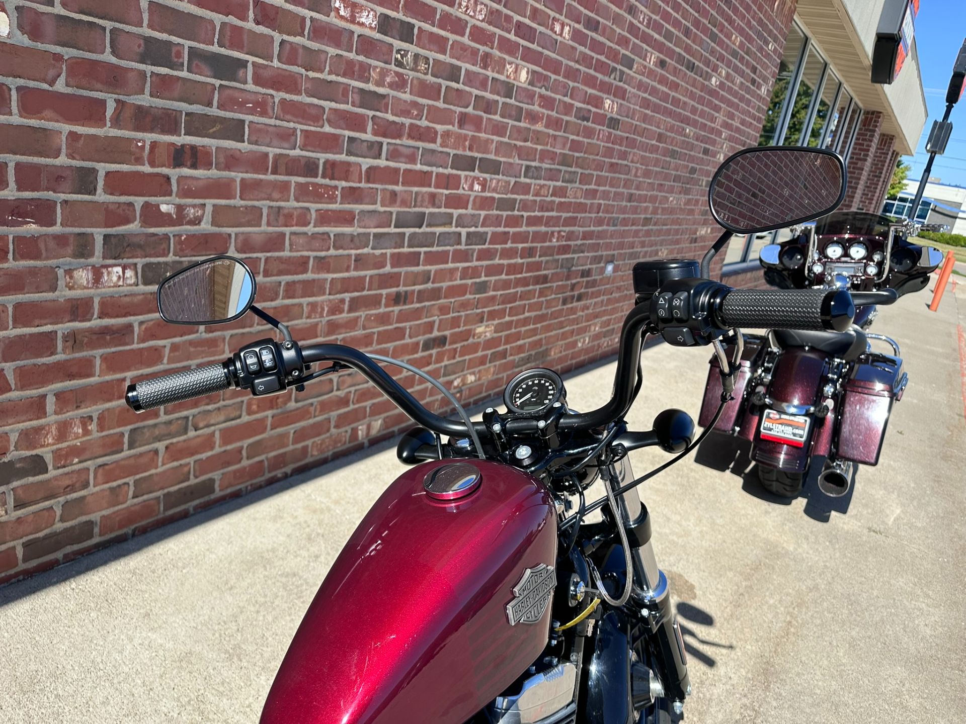 Harley-Davidson Sportster タンク 赤 s-l400.jpg