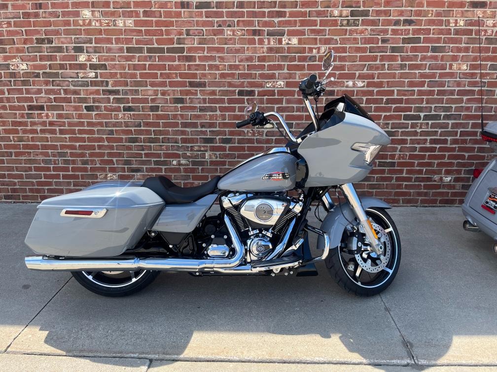 New 2026 Harley-Davidson Road Glide® for Sale, Ames IA | Dark