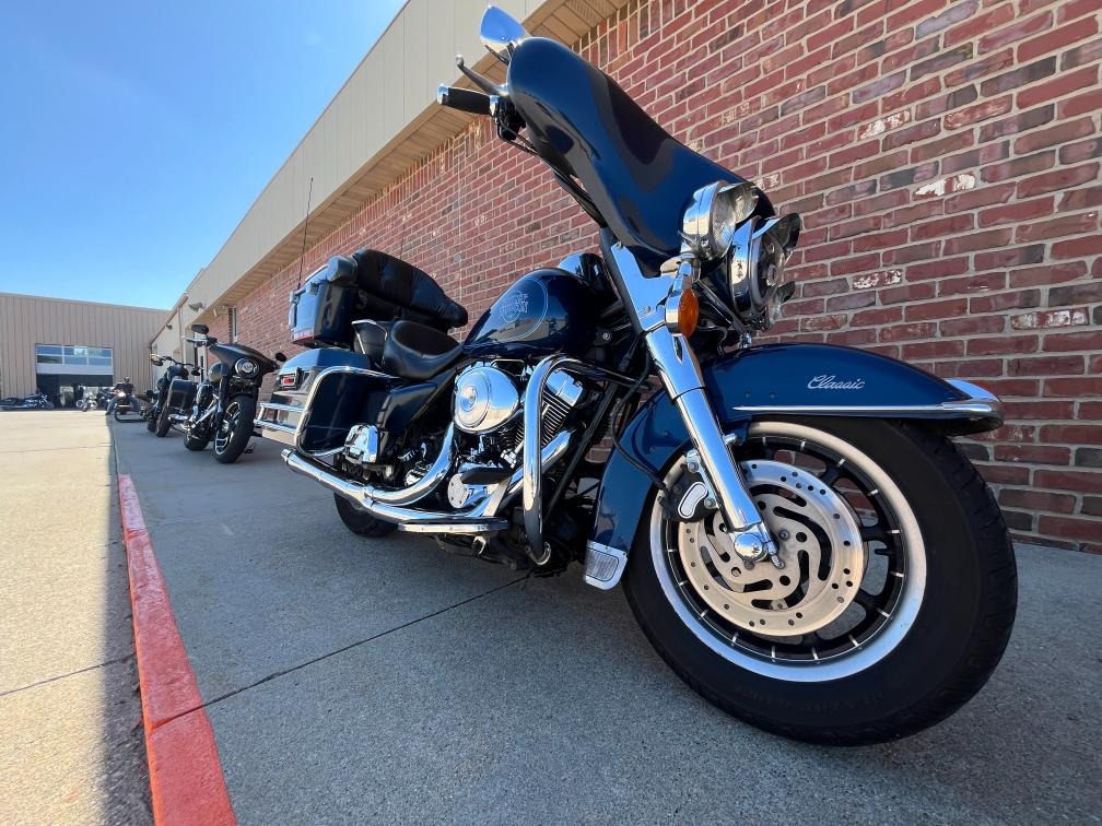 2000 Harley-Davidson FLHTC/FLHTCI Electra Glide® Classic 10