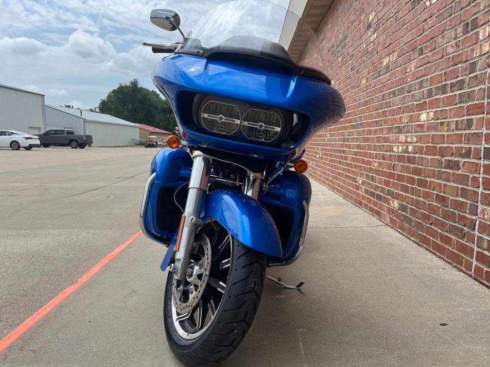 2018 Harley-Davidson Road Glide® Ultra 3