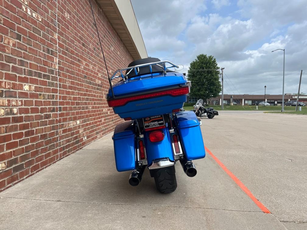 2018 Harley-Davidson Road Glide® Ultra 7
