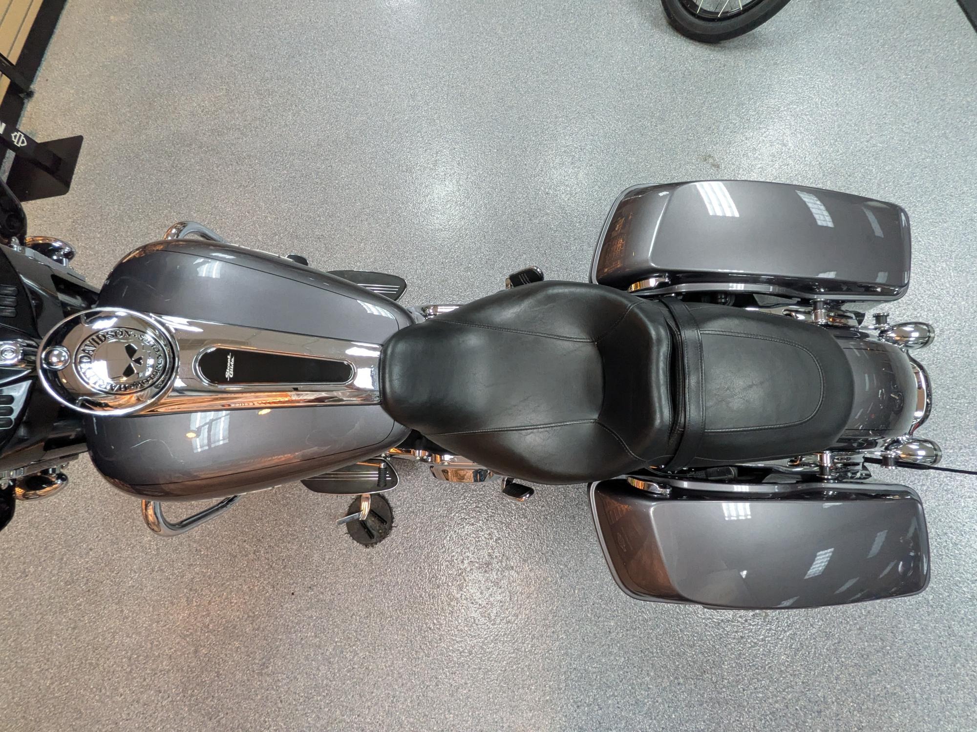 2014 Harley-Davidson Street Glide® Special 12