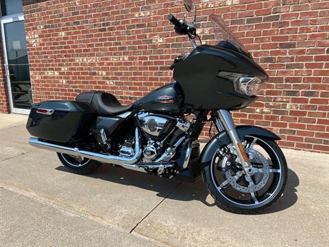 ハーレー 写真] HarleyDavidson_2025Catalog_c_01_25_fxbr_m44_r