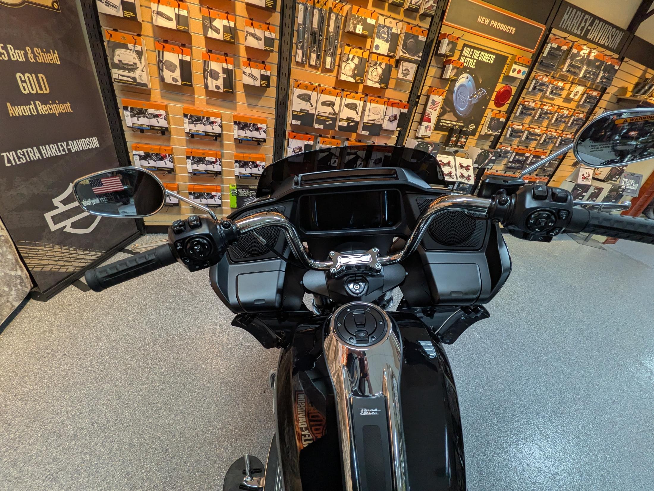 2026 Harley-Davidson Road Glide® 12