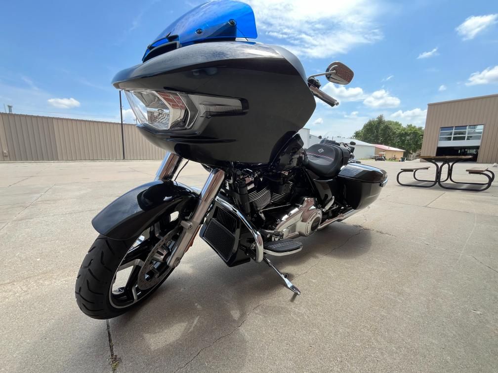 2026 Harley-Davidson Road Glide® 4