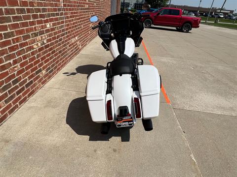 Harley-Davidson バイクジャケット ブラック/ホワイト 2025 Harley-Davidson® FXBB - Street Bob® | Appleton Harley