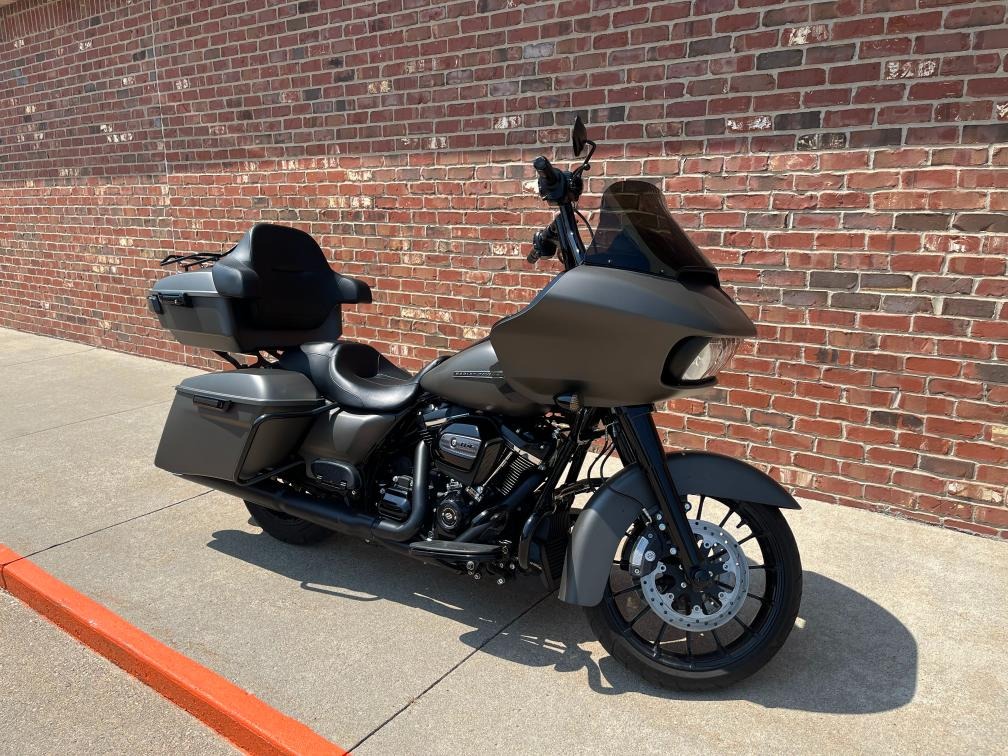 2019 Harley-Davidson Road Glide® Special 2