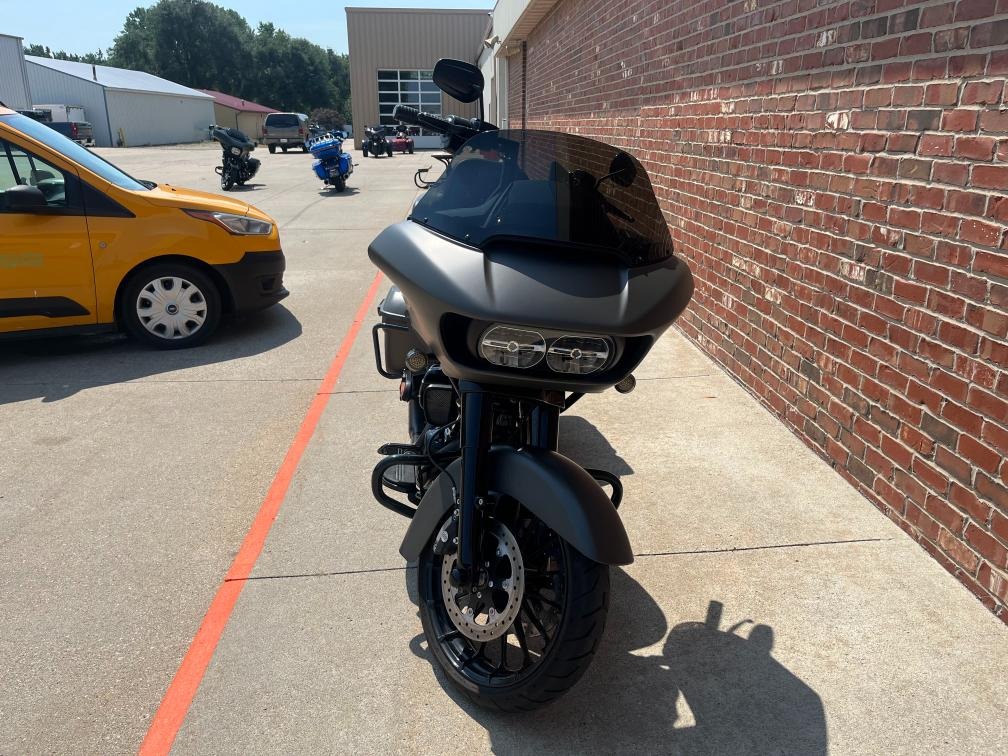 2019 Harley-Davidson Road Glide® Special 3