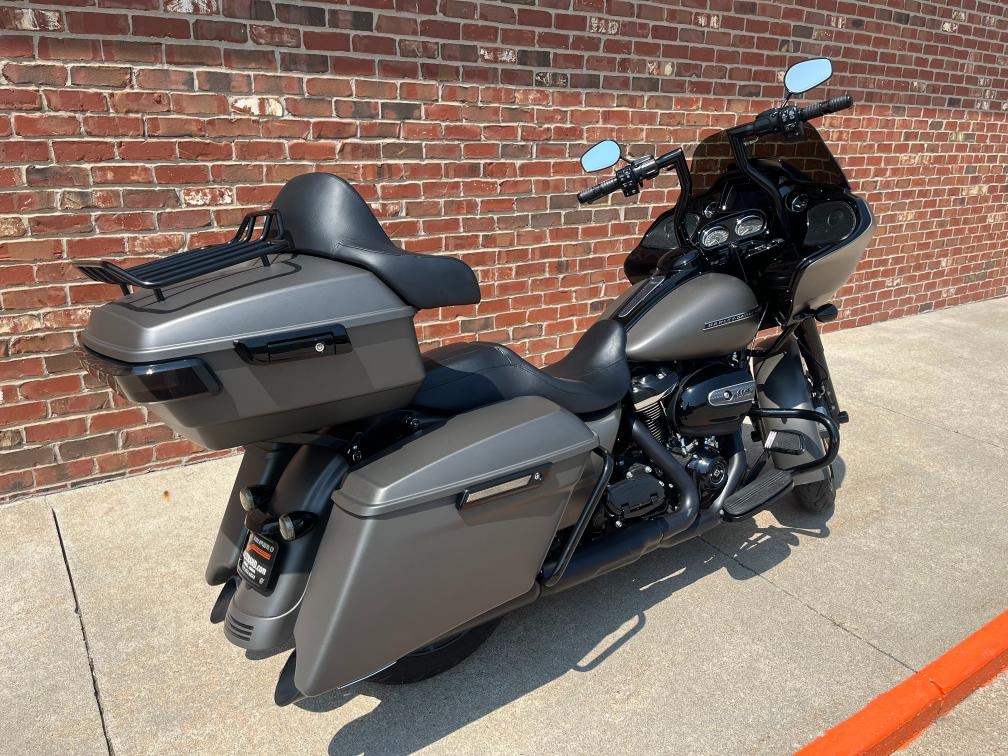 2019 Harley-Davidson Road Glide® Special 8