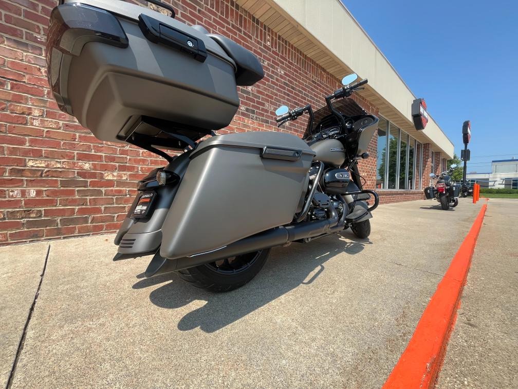 2019 Harley-Davidson Road Glide® Special 9