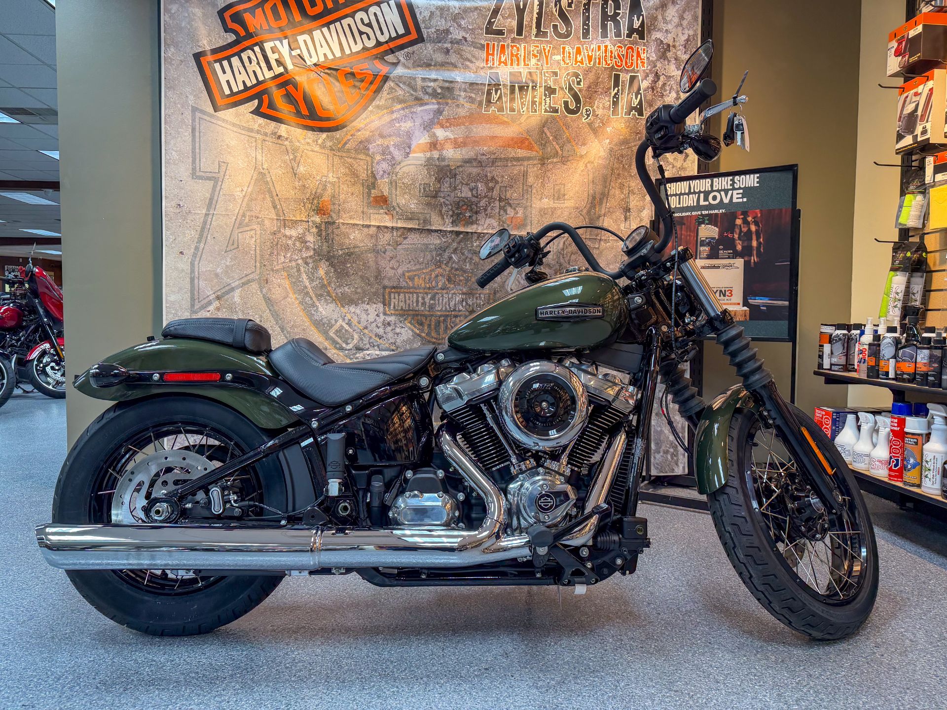 New 2026 Harley-Davidson Street Bob® for Sale, Ames IA | Olive