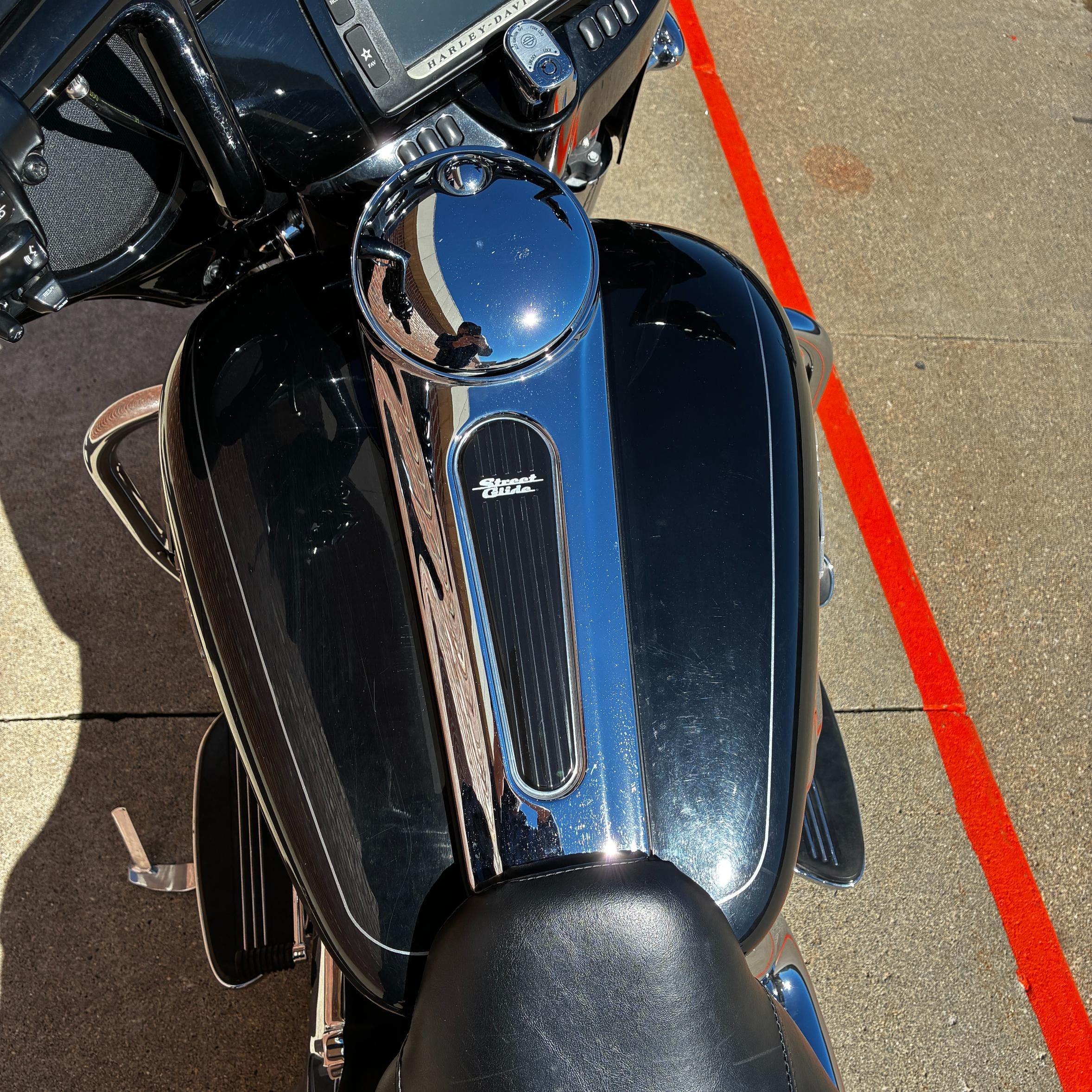 2014 Harley-Davidson Street Glide® Special 8