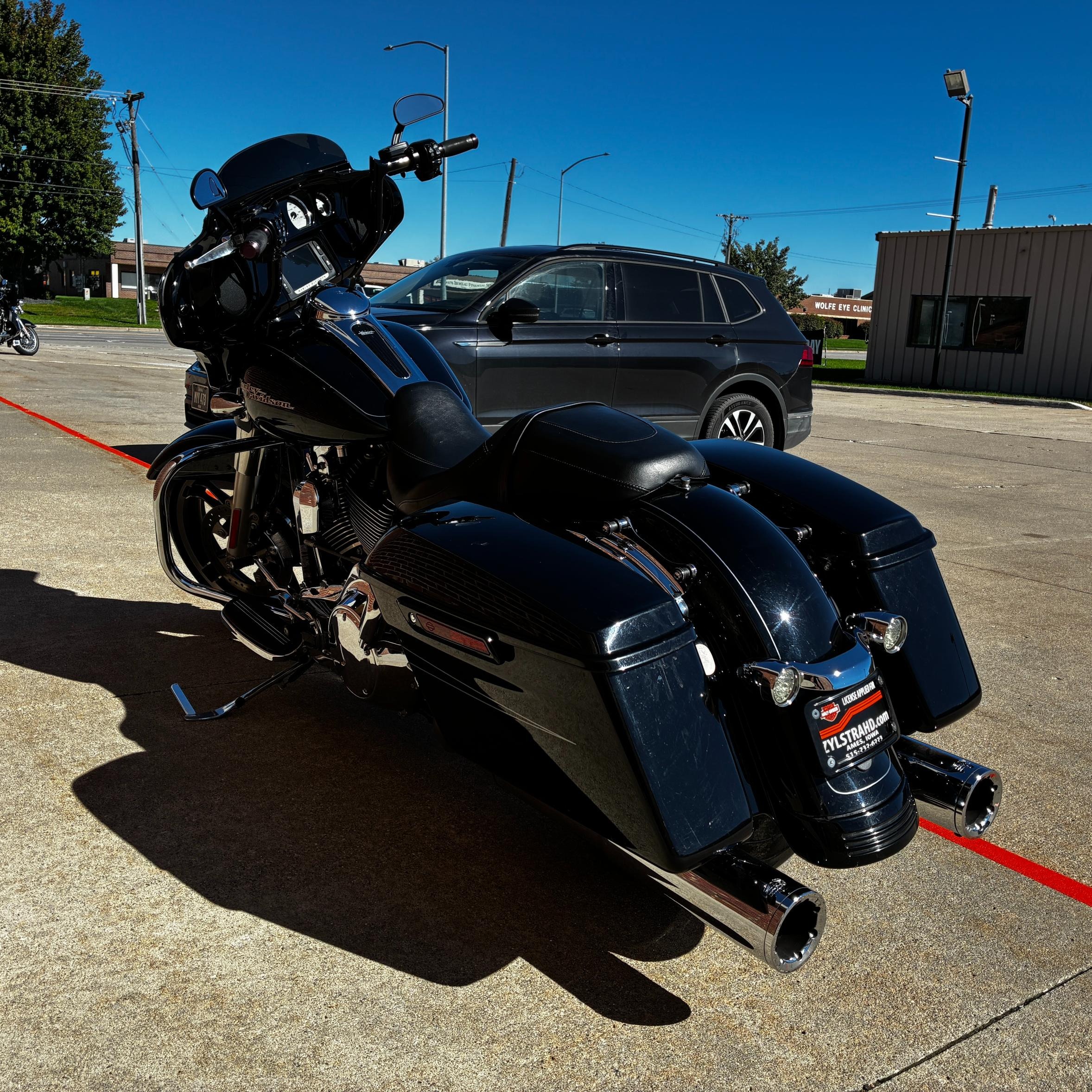 2014 Harley-Davidson Street Glide® Special 5