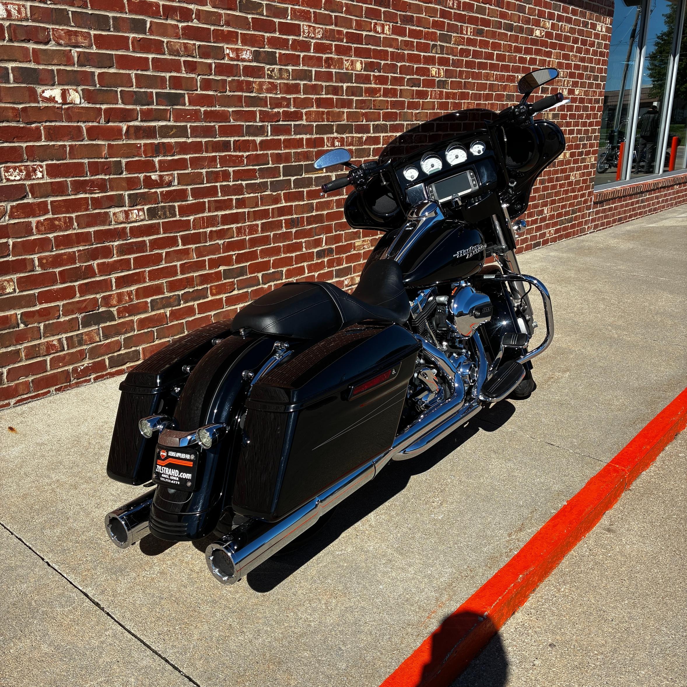 2014 Harley-Davidson Street Glide® Special 7