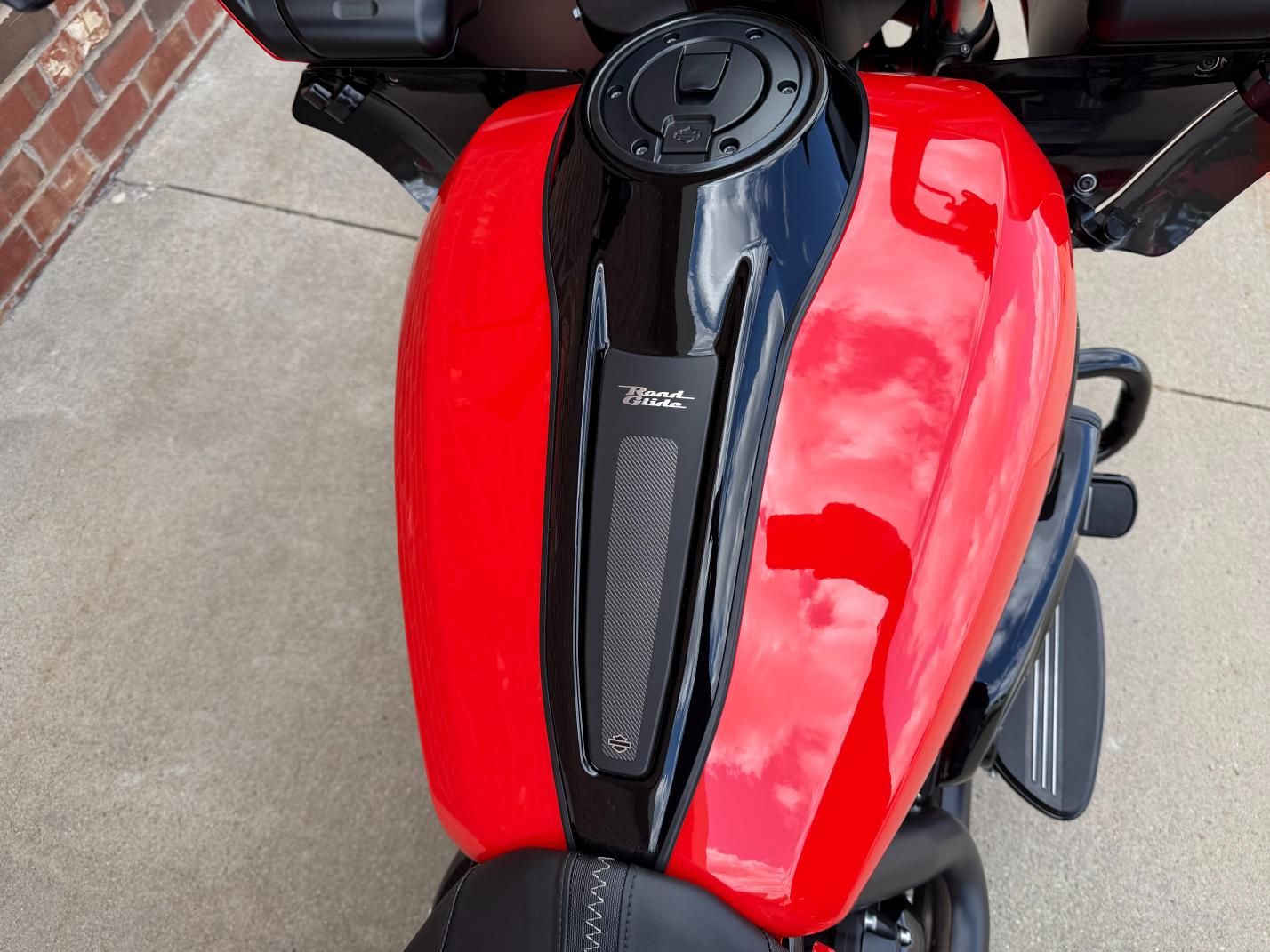 2026 Harley-Davidson Road Glide® 9
