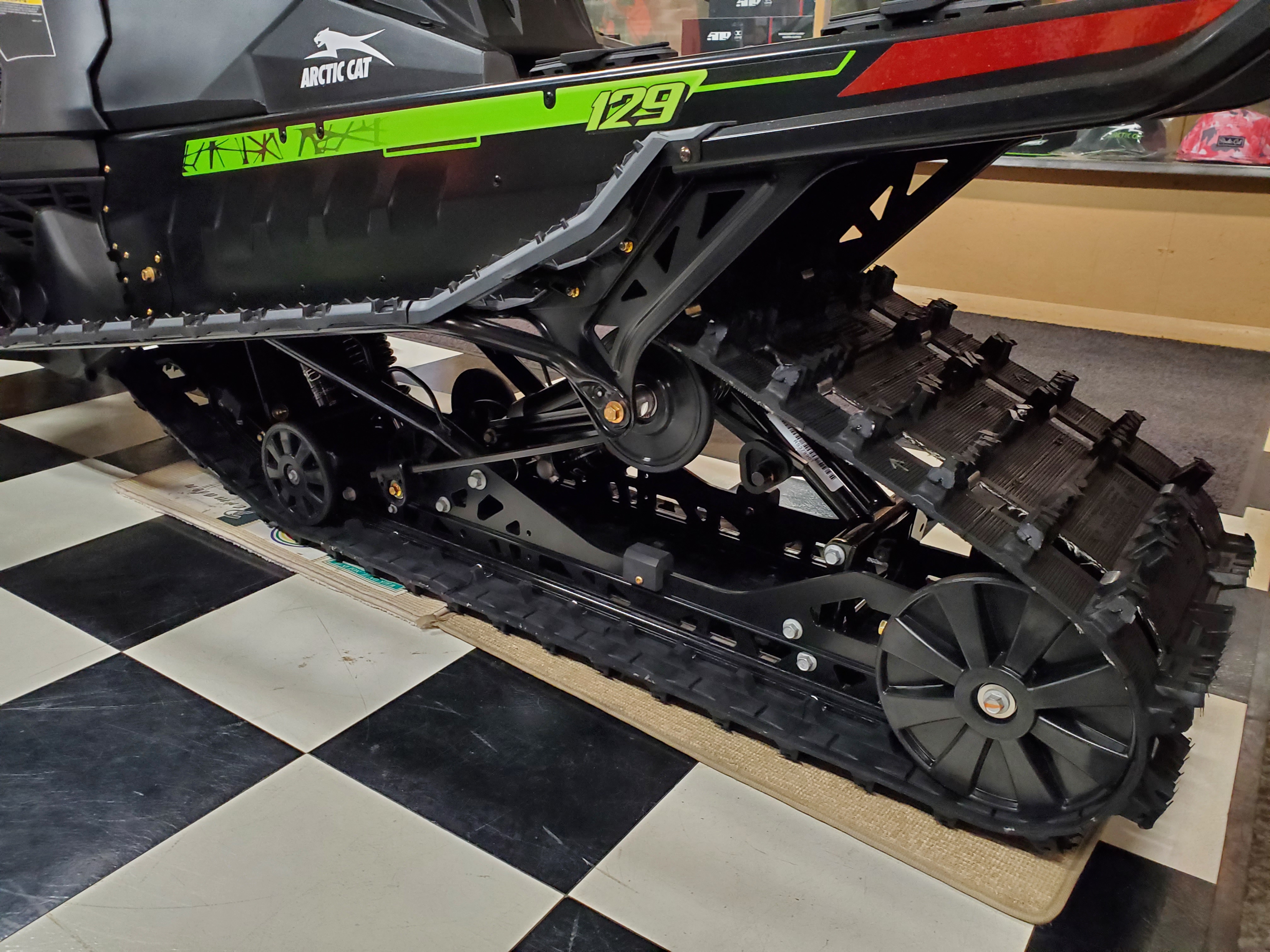 横スカ Pick The Best: Arctic Cat Catalyst 858 vs 600 • NH Snowmobile