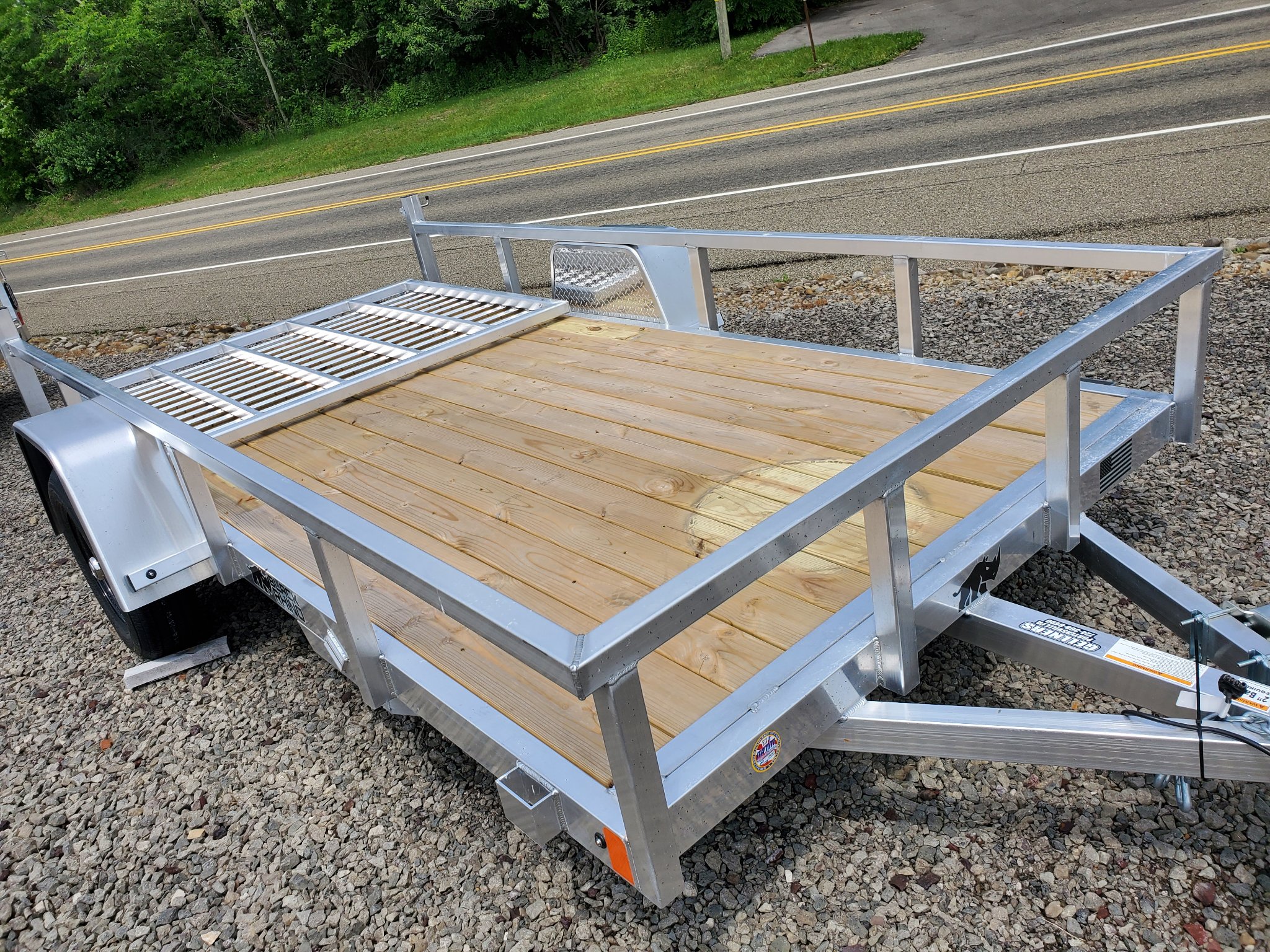 3.0K Enclosed Cargo Trailer photo 2