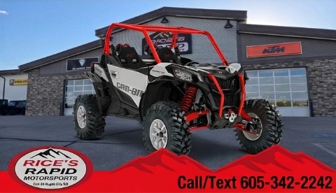 2025 Can-Am Maverick Sport X MR