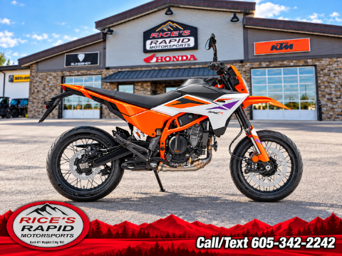 2026 KTM 390 SMC R