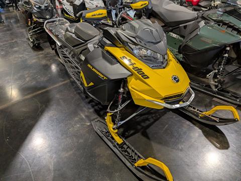 New 2025 Ski-Doo Summit NEO+ 600 EFI ES Hurricane 1.75 w/ FlexEdge