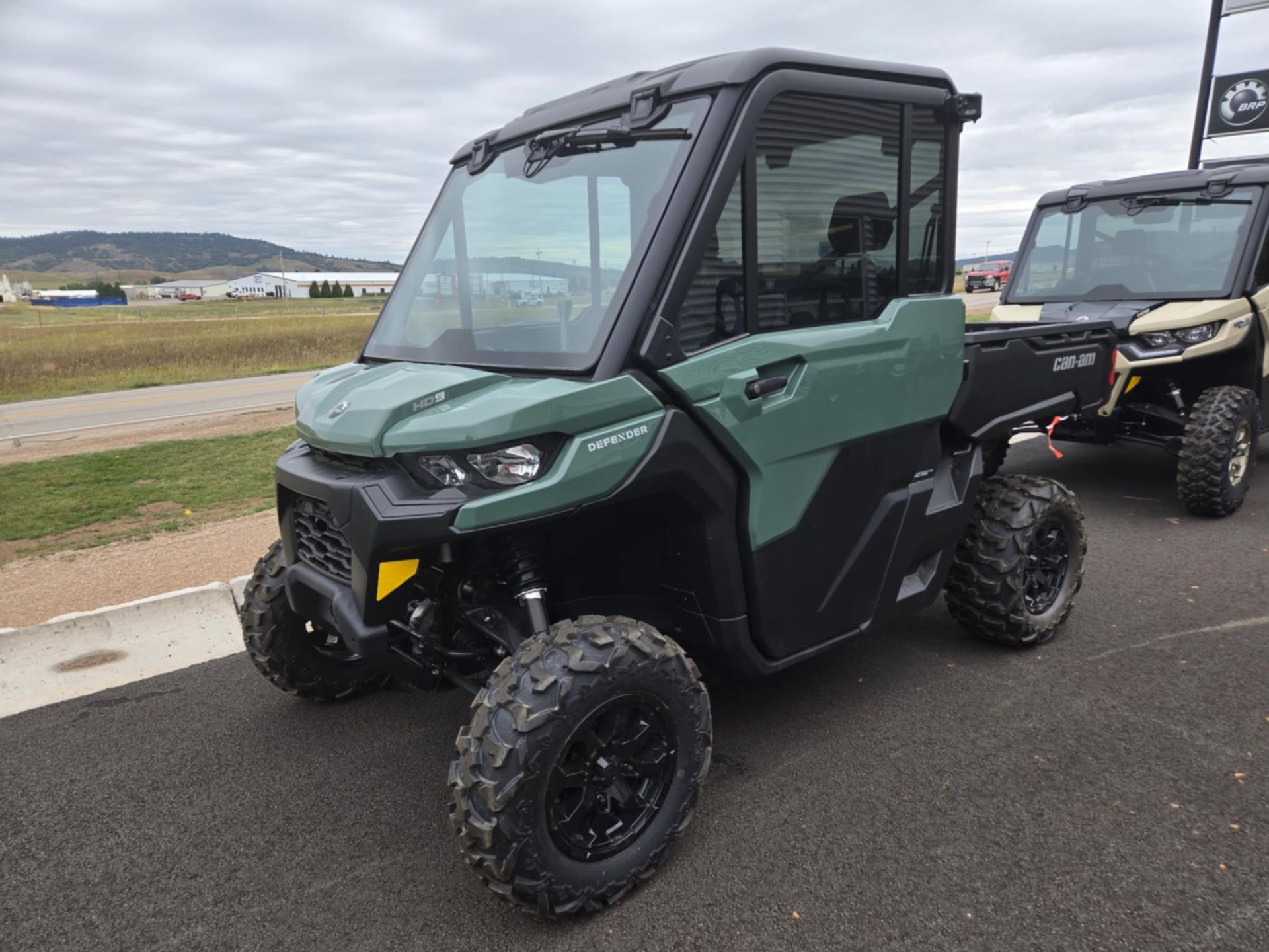 Can-Am Defender DPS Cab Image