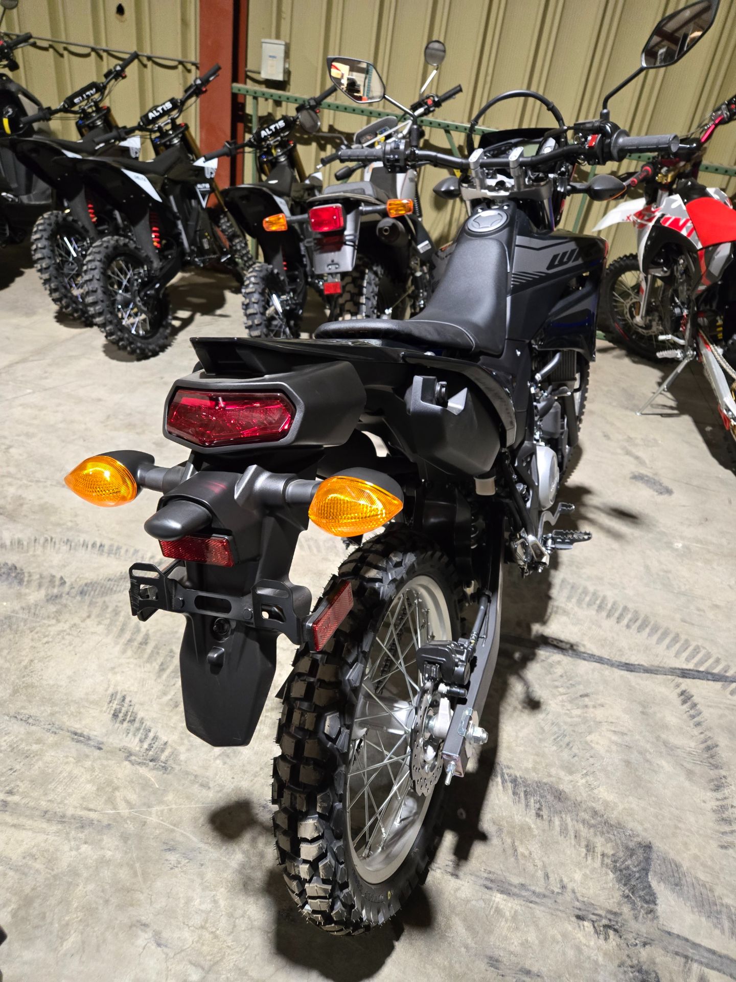 2026 Yamaha WR125R 7
